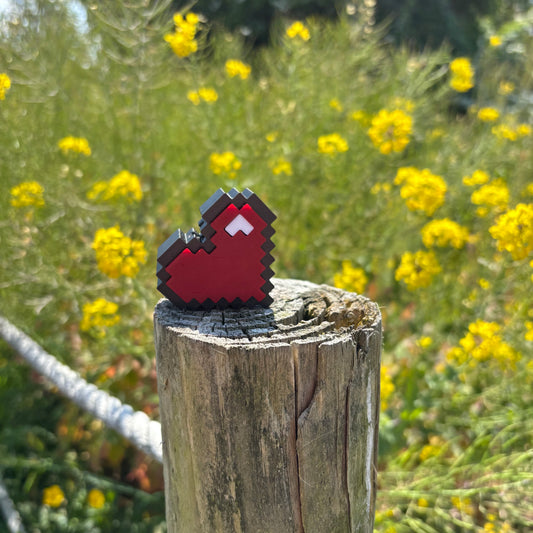Pixel heart straw topper